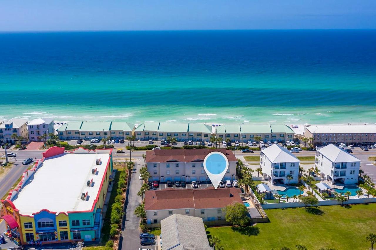 Beautiful Townhome Steps From Miramar Beach! Дестин Экстерьер фото